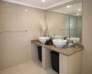 AA Oceans Edge - Room 1