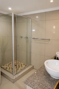 AA Oceans Edge - Room 1